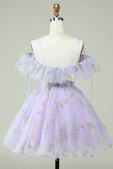 Lavendel Av Axeln Corset Hemkomst Klänning med Volanger